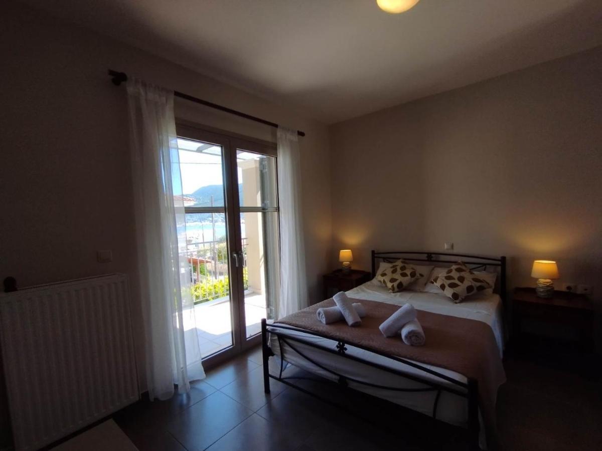D'Angelos Apartments Каравомилос Екстериор снимка
